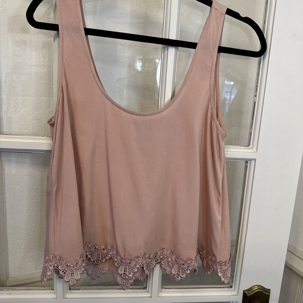 Pink Tank Top Lace Embroidered Hem Women's Small Layering